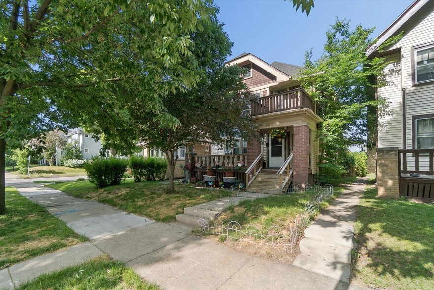Building Photo - 2607 N 49th St