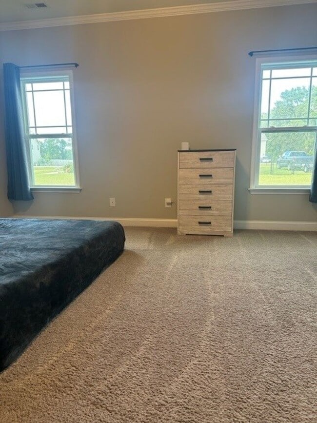 Building Photo - 3 Bed/2 Bath in Willow Pond - 15 minutes to SJAFB!