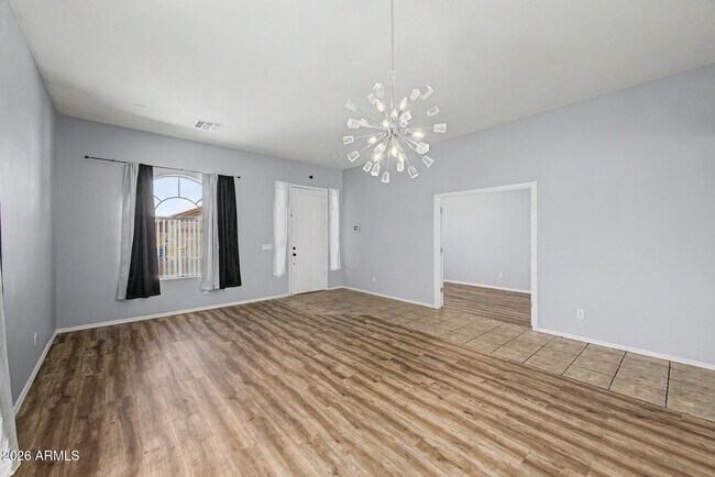 Building Photo - 7233 W Paradise Ln