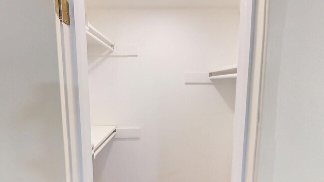 Building Photo - "Charming 3-Bed, 2-Bath Gem with 1,654 Sq Ft of Comfort in Temple, TX!"