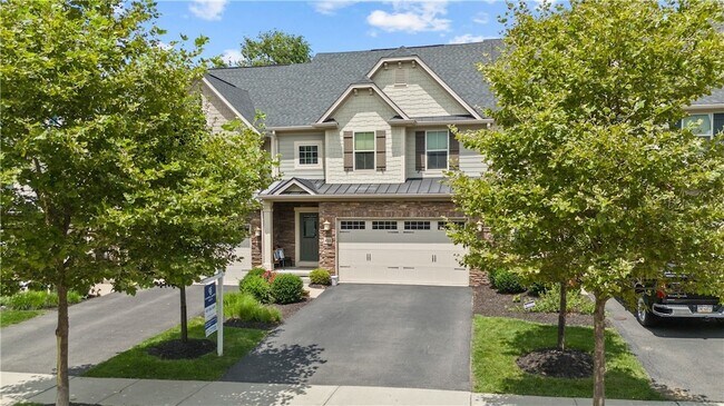 Building Photo - 433 Fairmont Dr