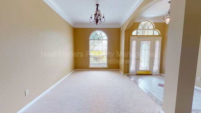 Building Photo - 11861 Lake Fern Dr