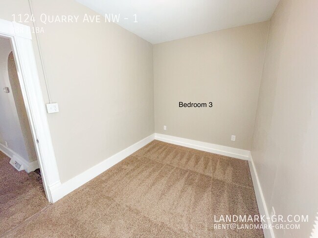Building Photo - 1124 Quarry Ave NW