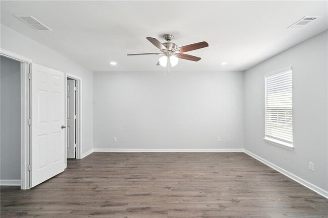 Building Photo - 373 Weatherstone Pl