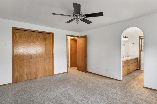 Building Photo - 3133 19th Ave SE