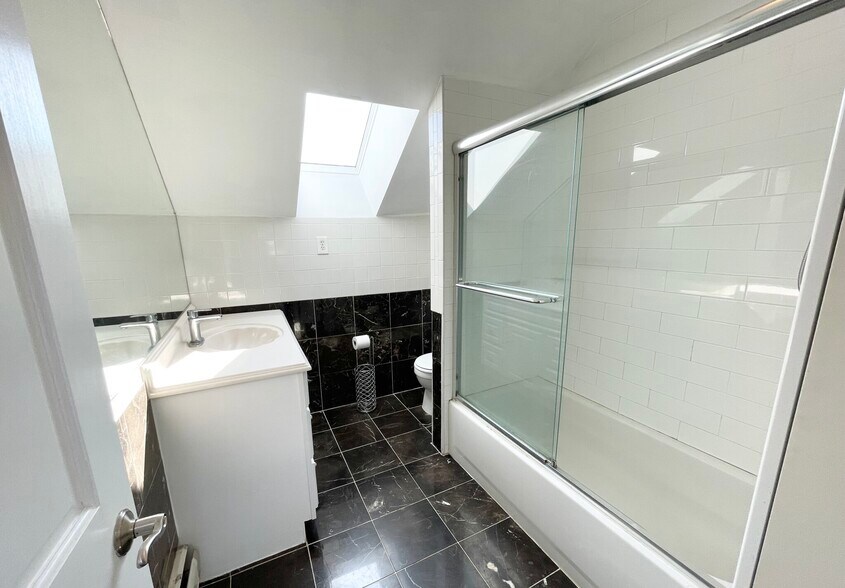 Building Photo - 682 Massachusetts Ave