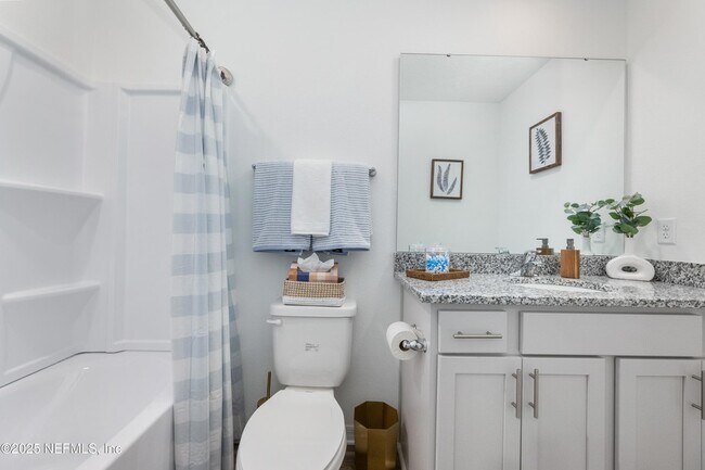 Building Photo - 36 Soria Dr