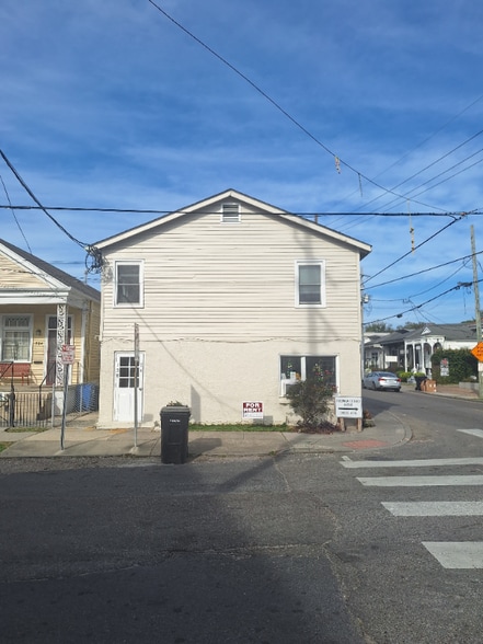 Building Photo - 738 Arabella St