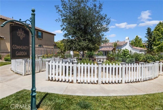 Building Photo - 820 Brynlee Pl
