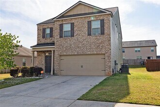 Building Photo - 2084 Sawgrass Dr