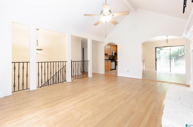 Building Photo - 3612 Chaumont Dr