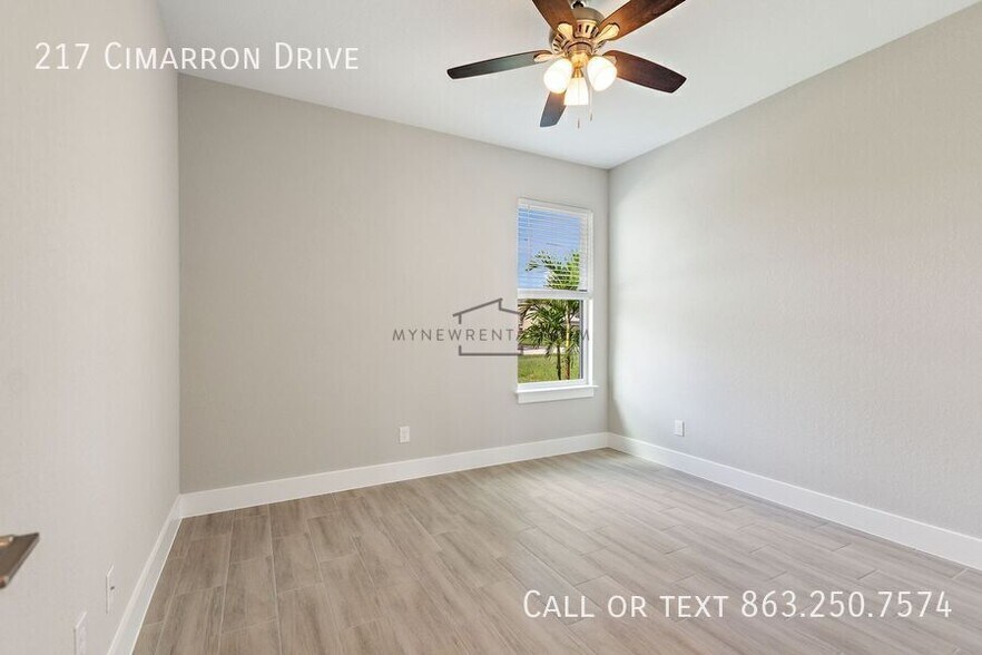 Building Photo - 217 Cimarron Dr