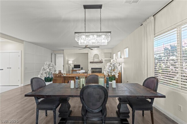 Building Photo - 4346 Prada Pl