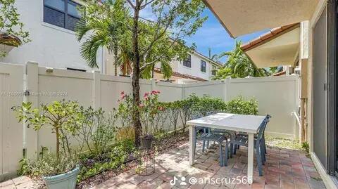 Building Photo - 20908 NW 1st Dr