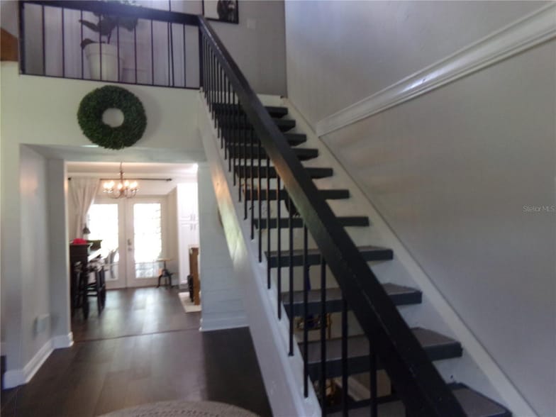 Building Photo - 603 Antilla Ave