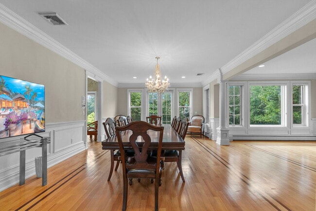 Building Photo - 1 Euclid Rd