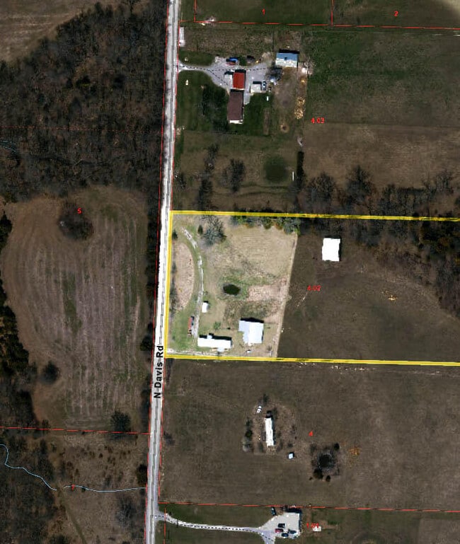 Building Photo - 16950 N Davis Rd
