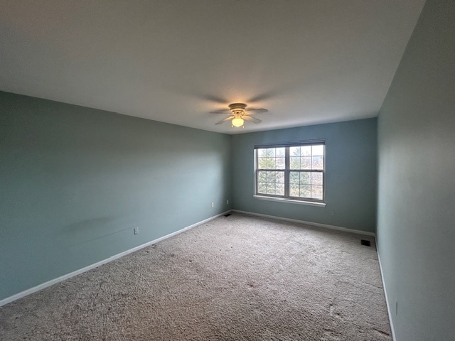 Building Photo - 39460 Springwater Dr