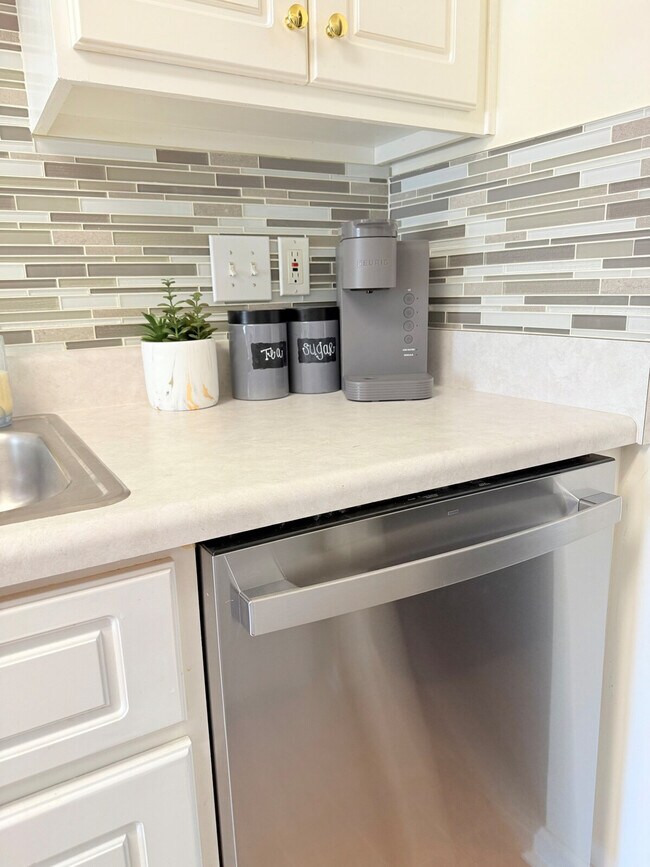 Building Photo - 148 Deer Hound Trail