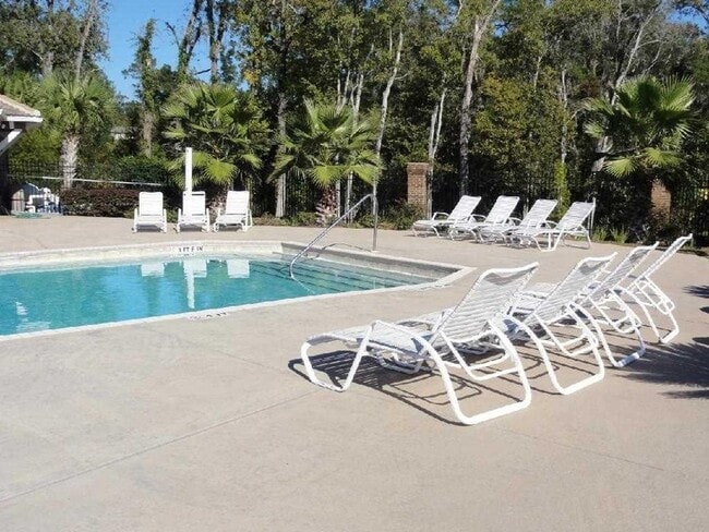 Building Photo - 1956 Corvallis Ave