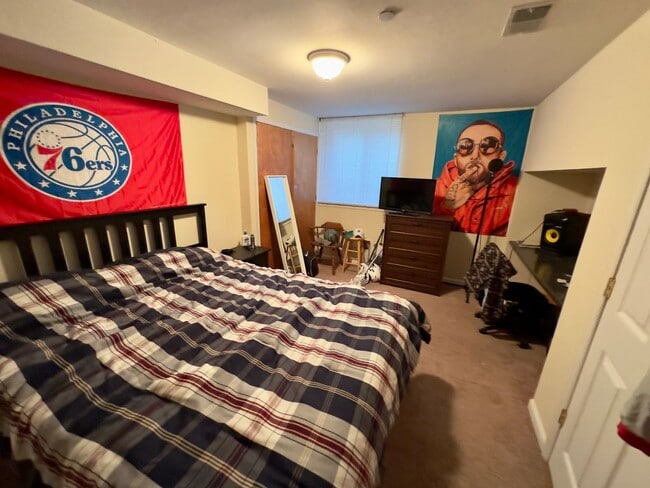 Building Photo - 1803 N 17th St