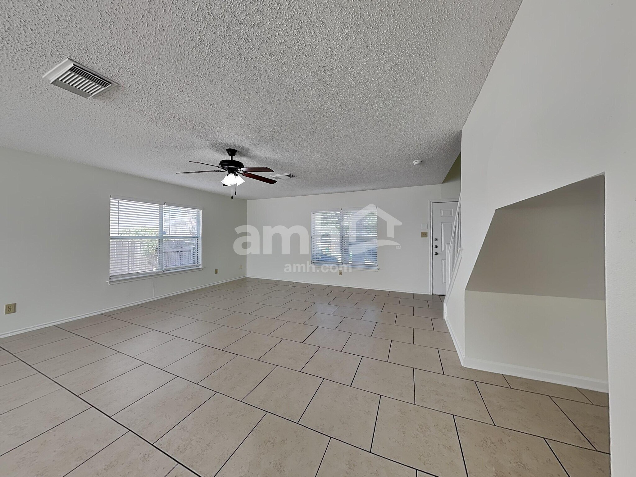 Building Photo - 8043 Cantura Mls