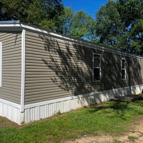 Building Photo - 928 Sharpe Rd