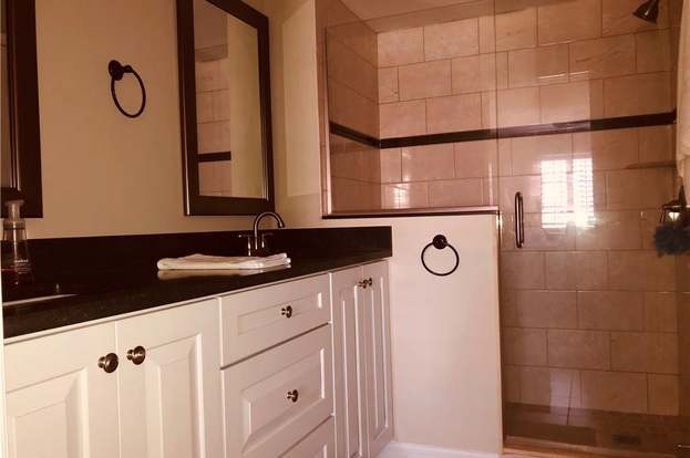 Building Photo - 16181 Fairway Woods Dr