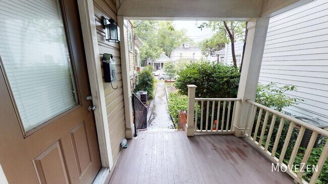 Building Photo - 111 Church St