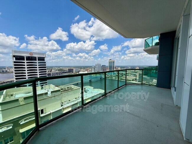 Building Photo - 1431 Riverplace Blvd