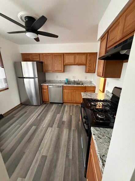 Building Photo - 6296 S 3rd St