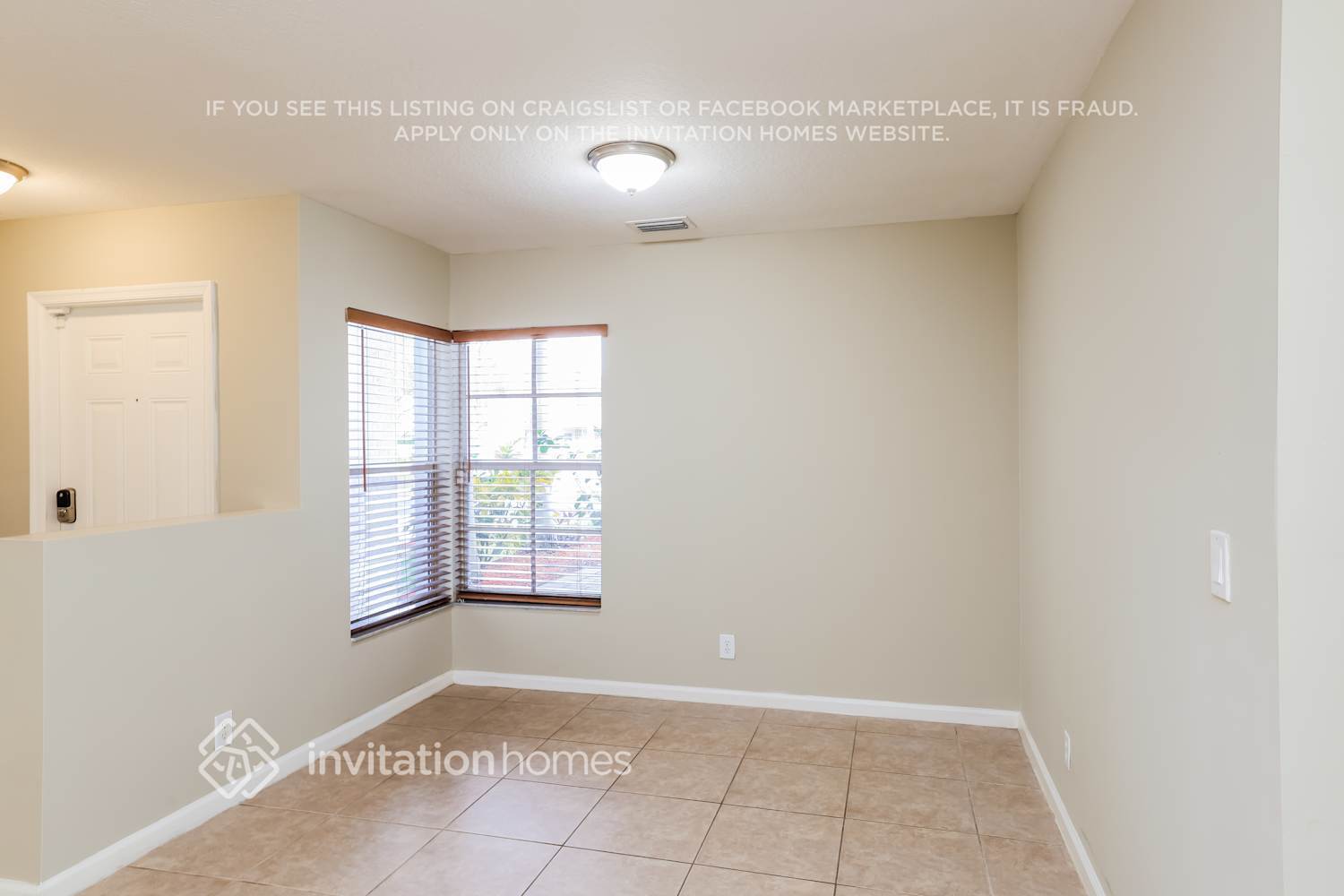 Building Photo - 541 Alejandro Ln