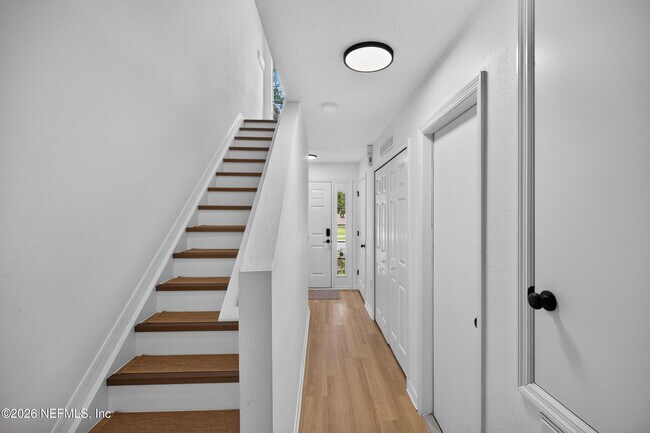 Building Photo - 7038 St Ives Ct