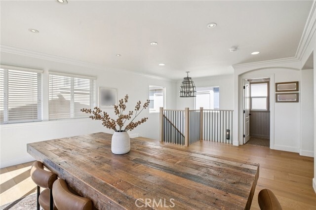 Building Photo - 656 7th St