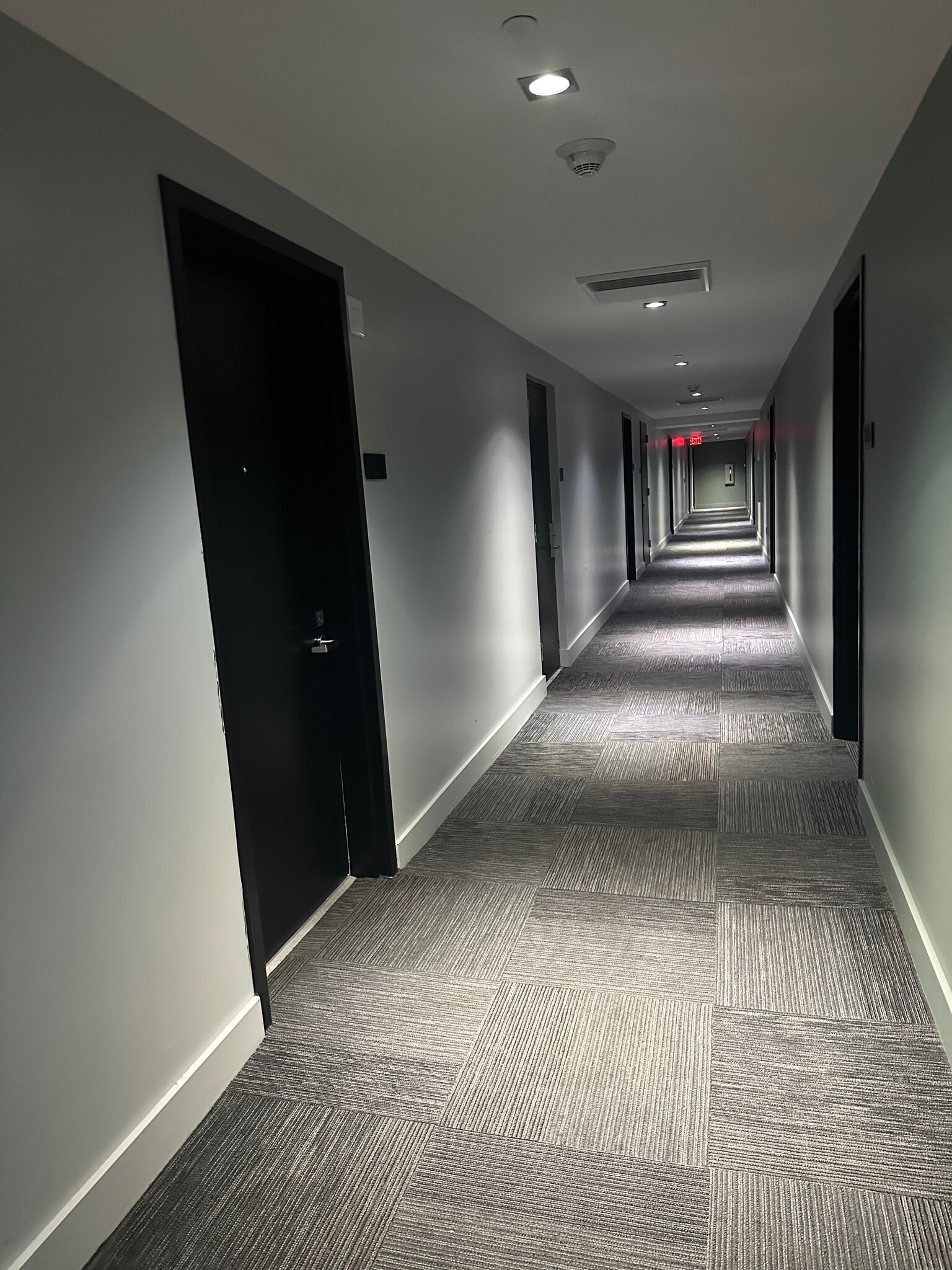 Building Photo - 121 NE 34th St