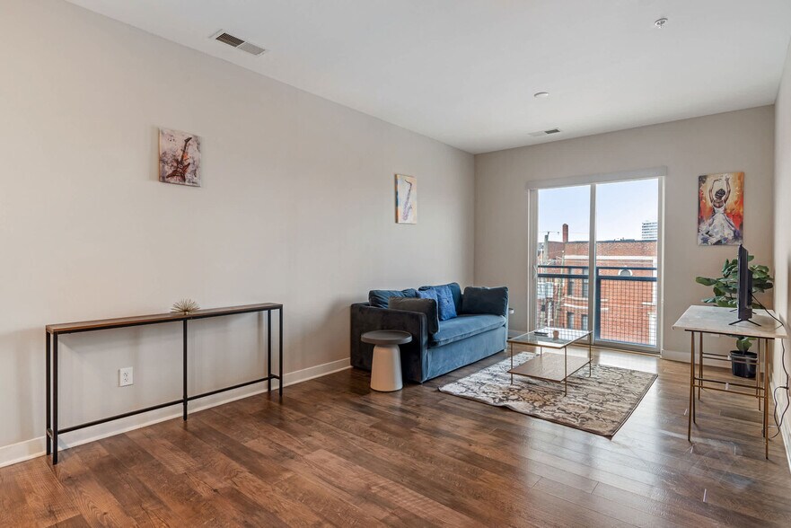 Building Photo - 501n N New Jersey St