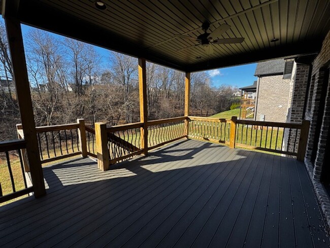 Building Photo - Gorgeous Single Family Home in Farmington