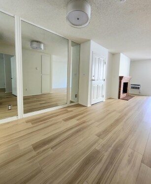 Interior Photo - 1541 S. Bundy Drive