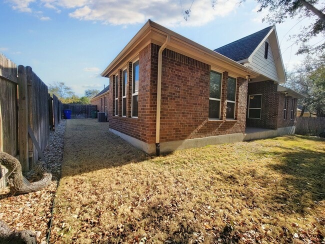 Building Photo - 707 Brook Meadow Trail