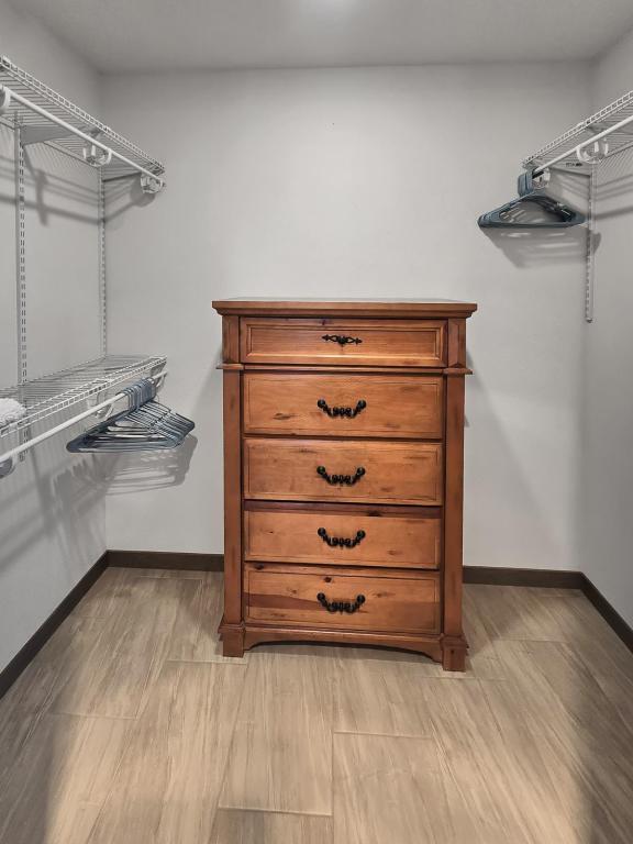 Building Photo - 1558 Blaine's Wy