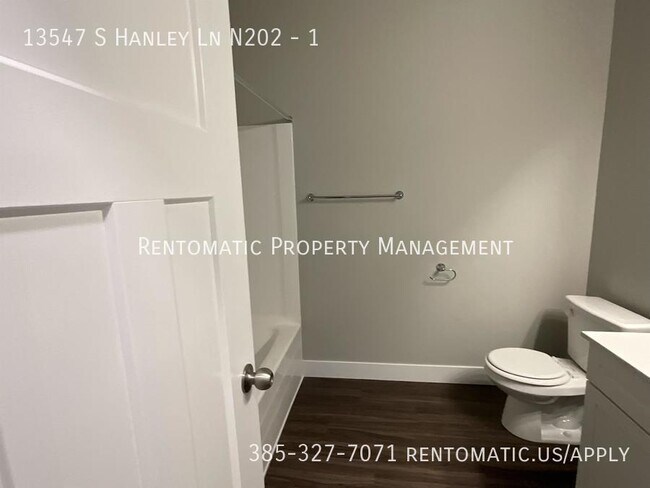 Building Photo - 13547 S Hanley Ln