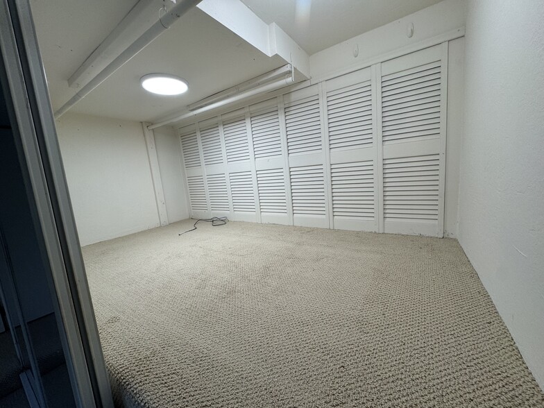 Building Photo - 3302 Martinez St