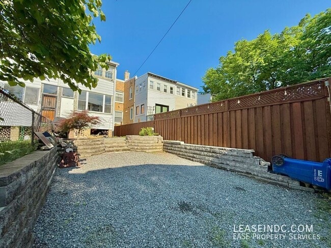 Building Photo - 3815 13th St NW