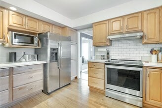 Building Photo - 313 Walnut Grove Dr