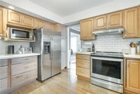 Building Photo - 313 Walnut Grove Dr