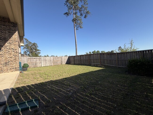 Building Photo - 368 Mallorn Ln