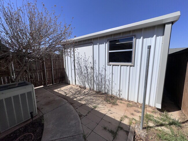 Building Photo - 3518 104th St