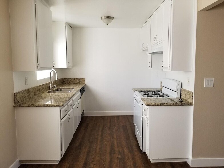 Building Photo - 7831 Shaffer Cir