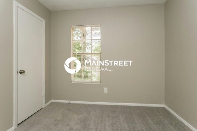 Building Photo - 3 Bedroom Pet-Friendly Home in Stone Mount...