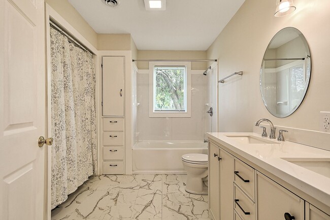 Building Photo - 4470 Lonesome Pine Trail